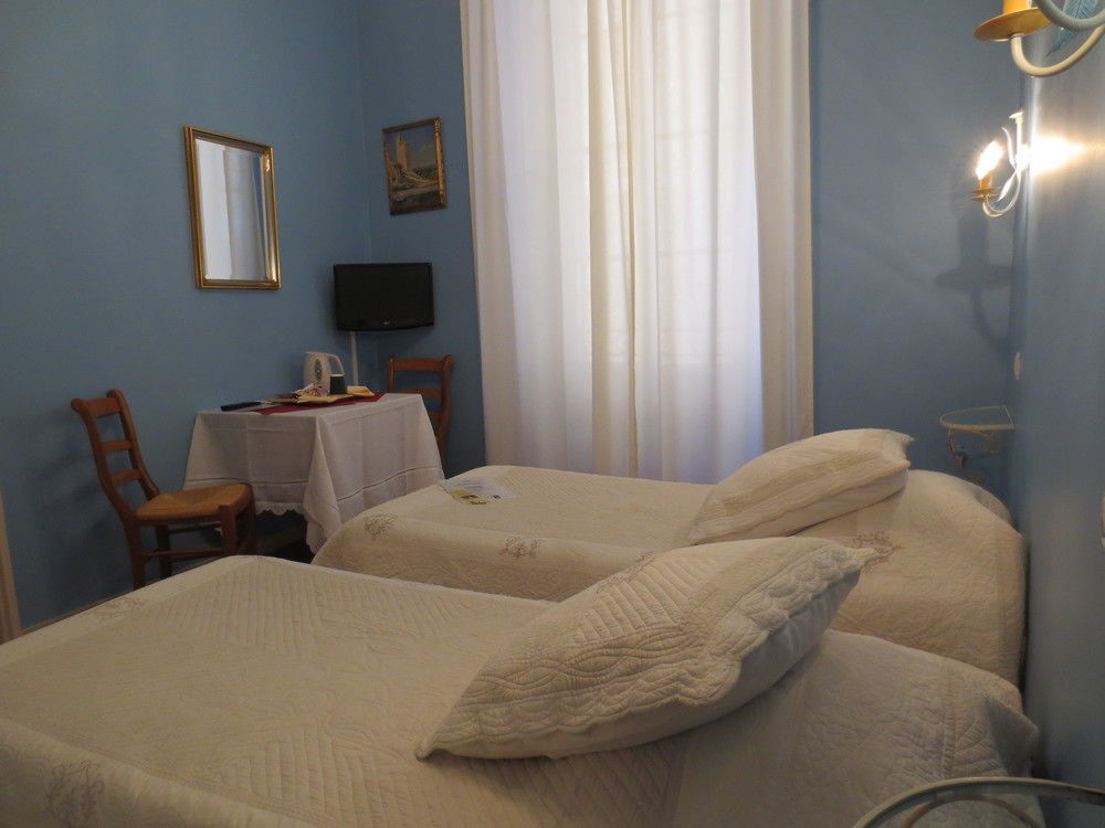 Hotel L'Oustau Марсель Экстерьер фото